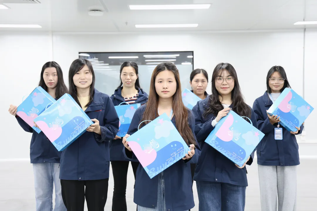 女神节：黄石“乒”出欢乐，广州“河妆你甜美！